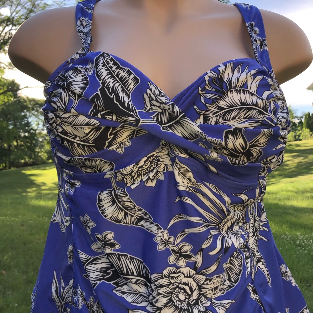 💖 Swimsuits for All Royal Blue Floral Tankini 20